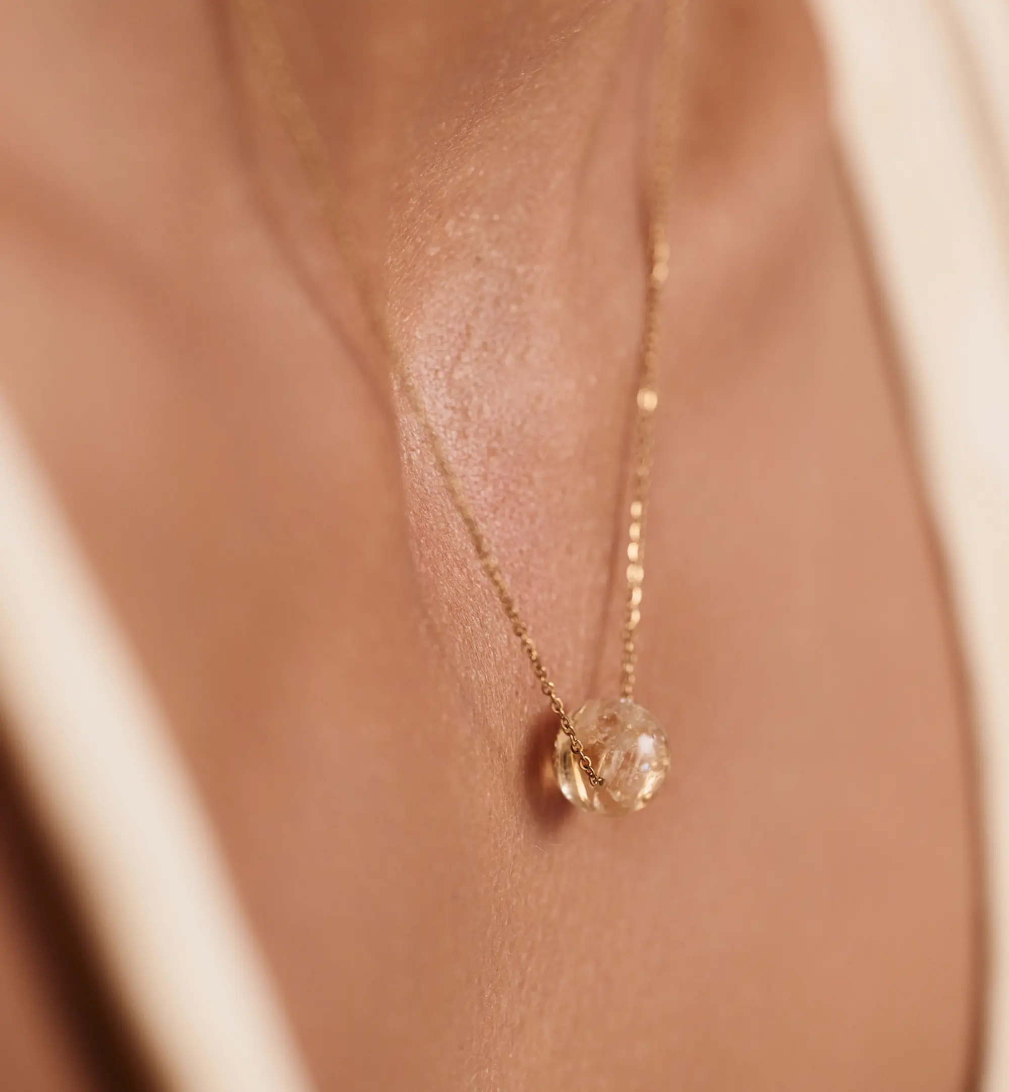 Naszyjnik z cytrynem NLB0336