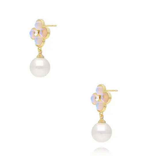 Kolczyki z motywem koniczynki, opalizującymi elementami i perłą KPE0217