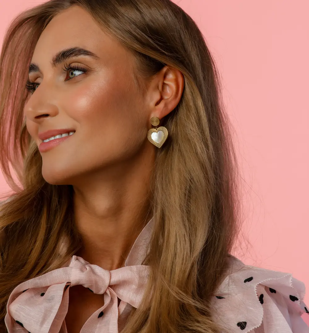 Kolczyki złote serca z masą perłową Cuori Passionali KSA1785